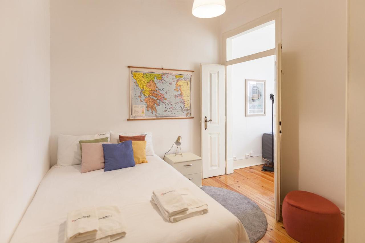 Flh The Poet Apartment Near Saldanha Lisbon Luaran gambar